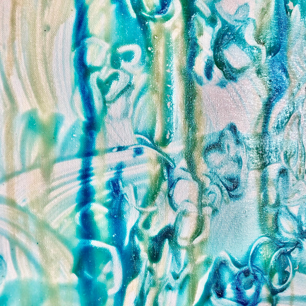 PP3 - The girl with a blue dress and eyes