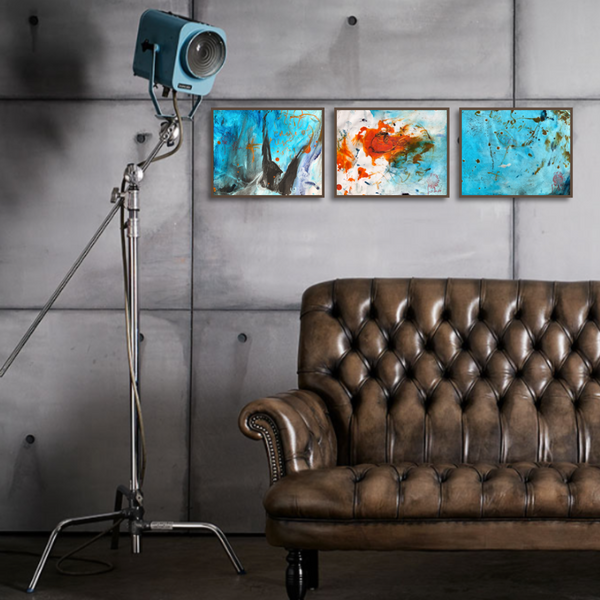 PP55 XS2-The girl with the glitter top