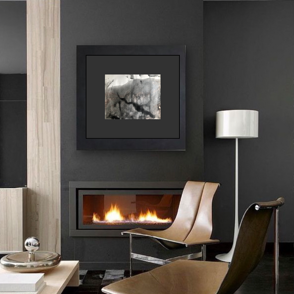 PP43 XS17-An American girl in London