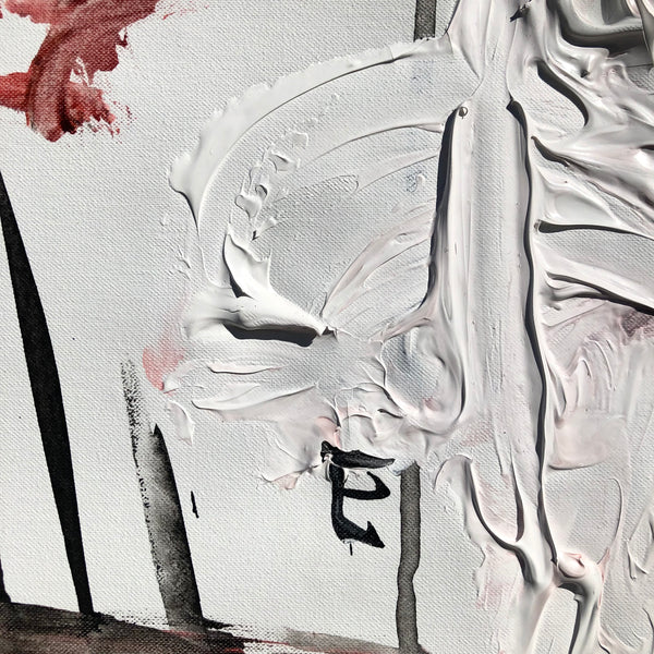 PP66 - The girl with gold fingers