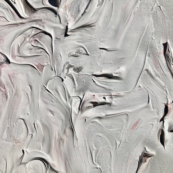 PP66 - The girl with gold fingers