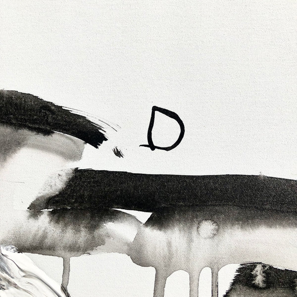 PP66 - The girl with gold fingers