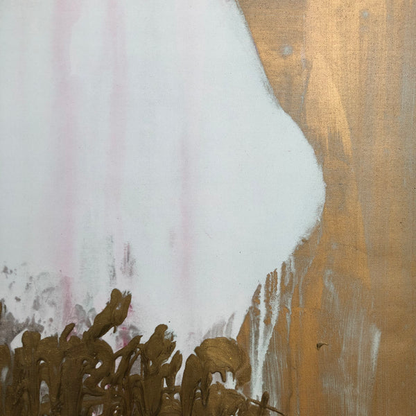 Violet à la base du cou